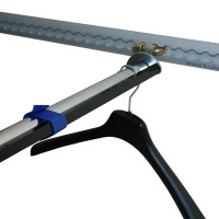 Kleiderstange für Airlineschienen im Transporter, Länge 1515 - 1770 mm Kleiderstange für Airlineschienen im Transporter, Länge 1515 - 1770 mm