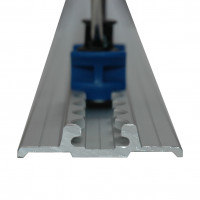 Airlineschiene, Flachprofil, eloxiert, klebbar, Länge 1 m Airlineschiene, Flachprofil, eloxiert, klebbar, Länge 1 m